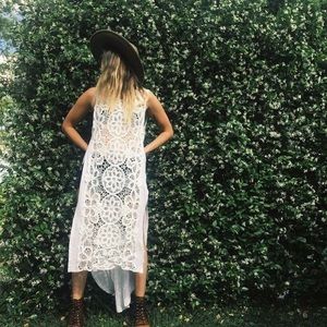 •FREE PEOPLE• Rare White Floral Lace Maxi Top SM